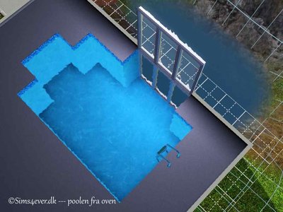 poolen indefra huset